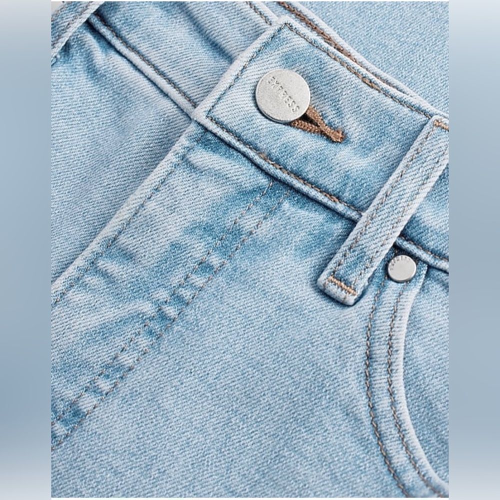 EXPRESS 70’s Flare Mid Rise denim - Picture 5 of 7